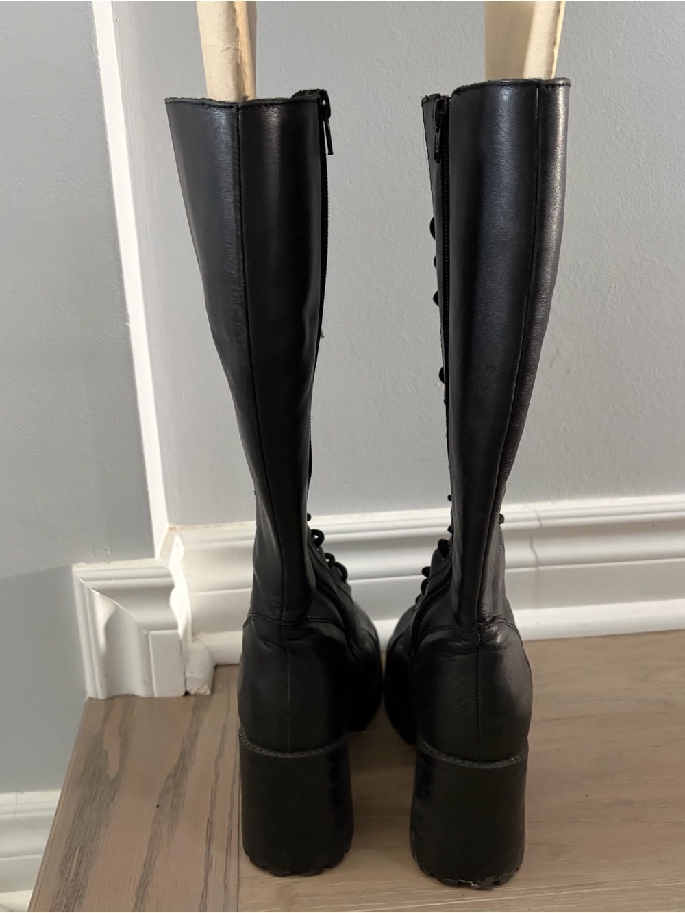 genuine leather boots - Picture 4 of 6